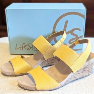 NIB Wide Life Stride Maldives Marigold Cork Wedge Shoes